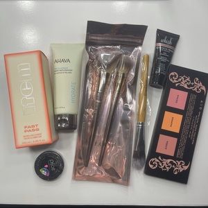 7 item all new makeup bundle